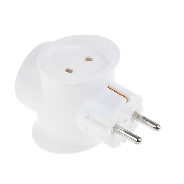 Разветвитель (тройник) TOKER 3T1 3роз. 16А белый, 1 роз. земля (T-образный) ГУ